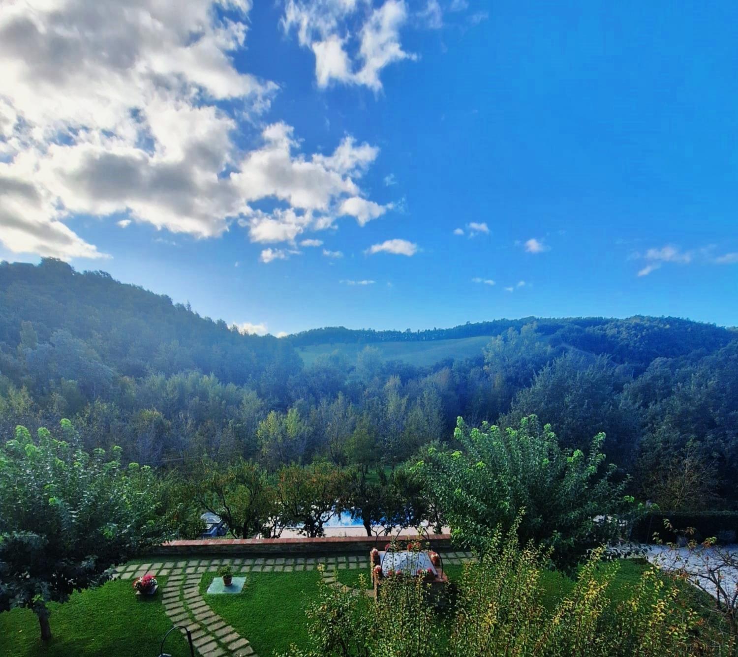 Agriturismo I Gelsi Di Santa Cristina Губбио Экстерьер фото